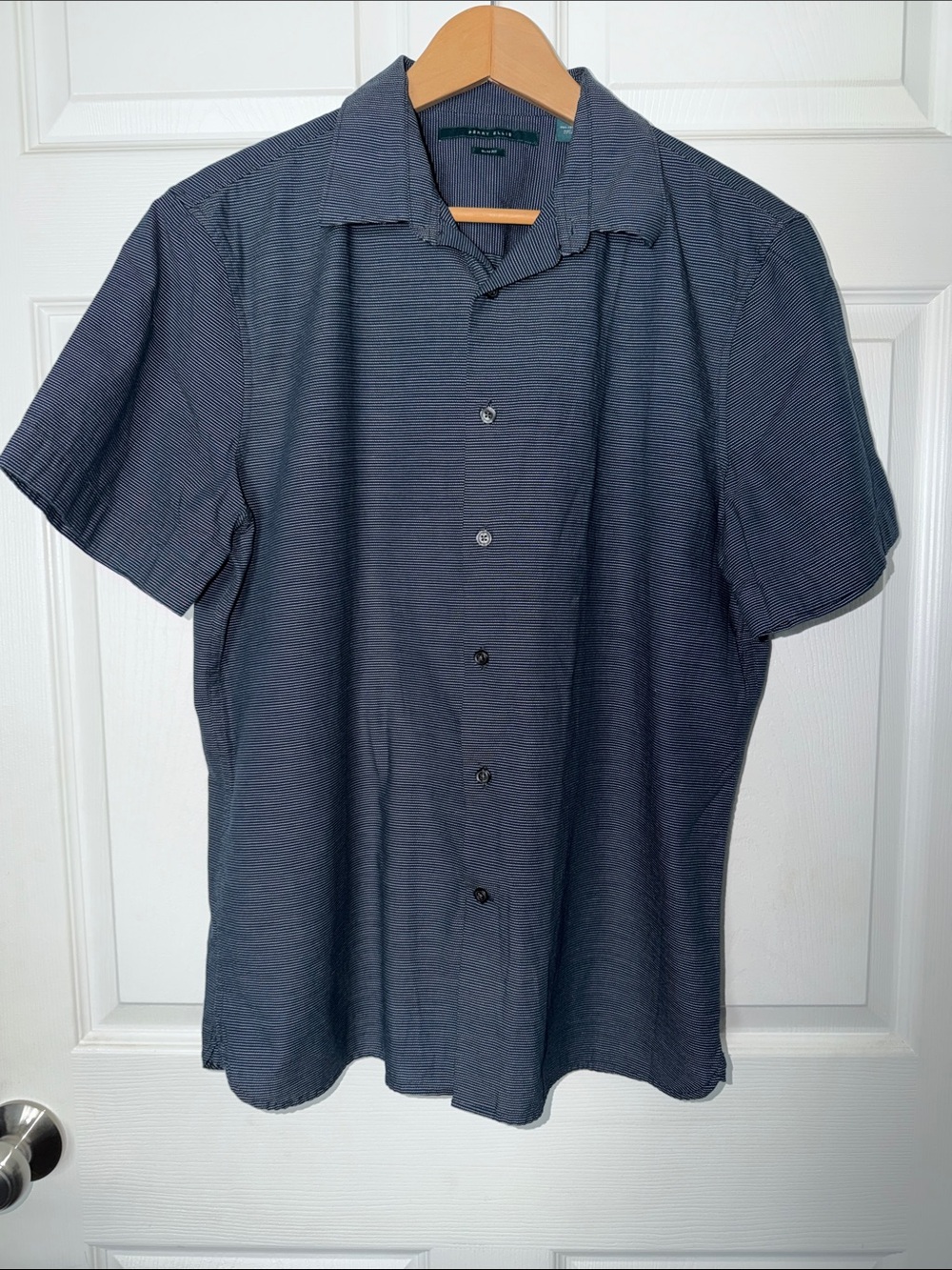 Perry Ellis Short-Sleeve Button Down Shirt in Dark Navy